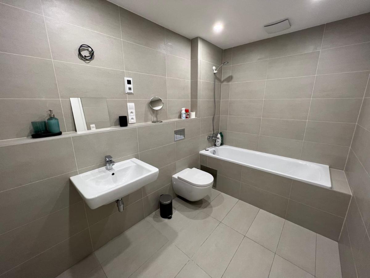 The Dante Prague - Family And Friends Apartments, Free Parking Exterior foto